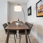 Guestready - Modern Near ماتوسينهوس