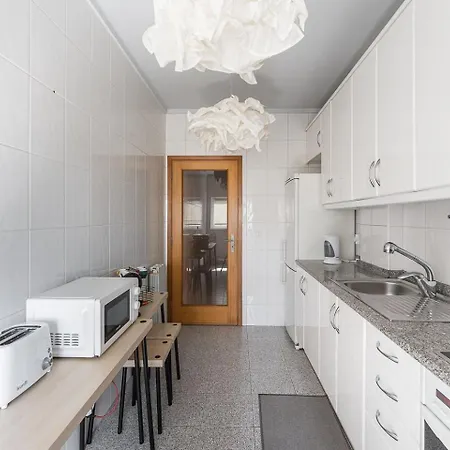 Guestready - Modern Near * Matosinhos (Porto)