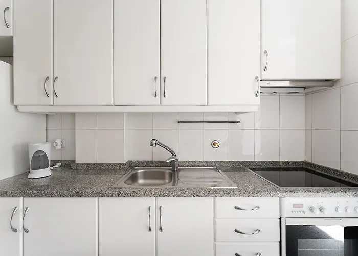 Guestready - Modern Near *